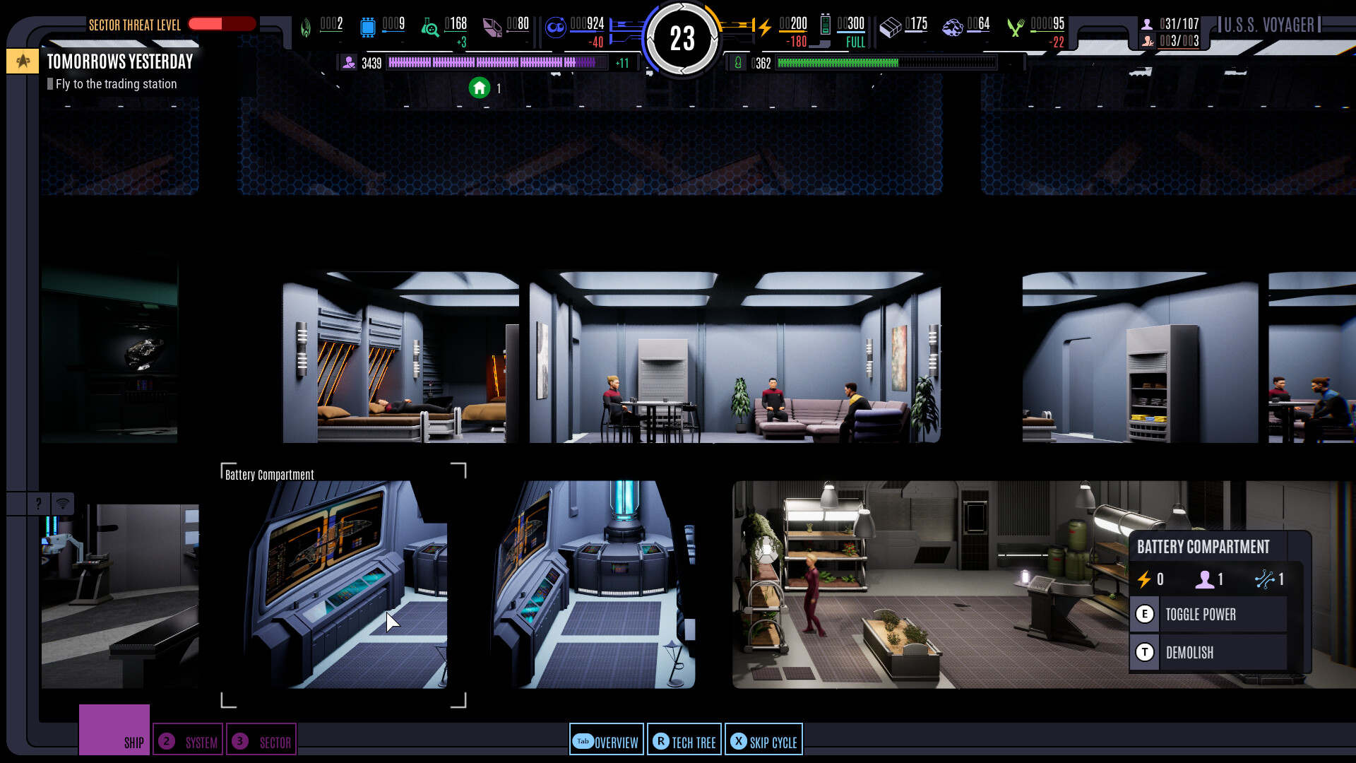 Star Trek: Voyager - Across the Unknown Deluxe Edition